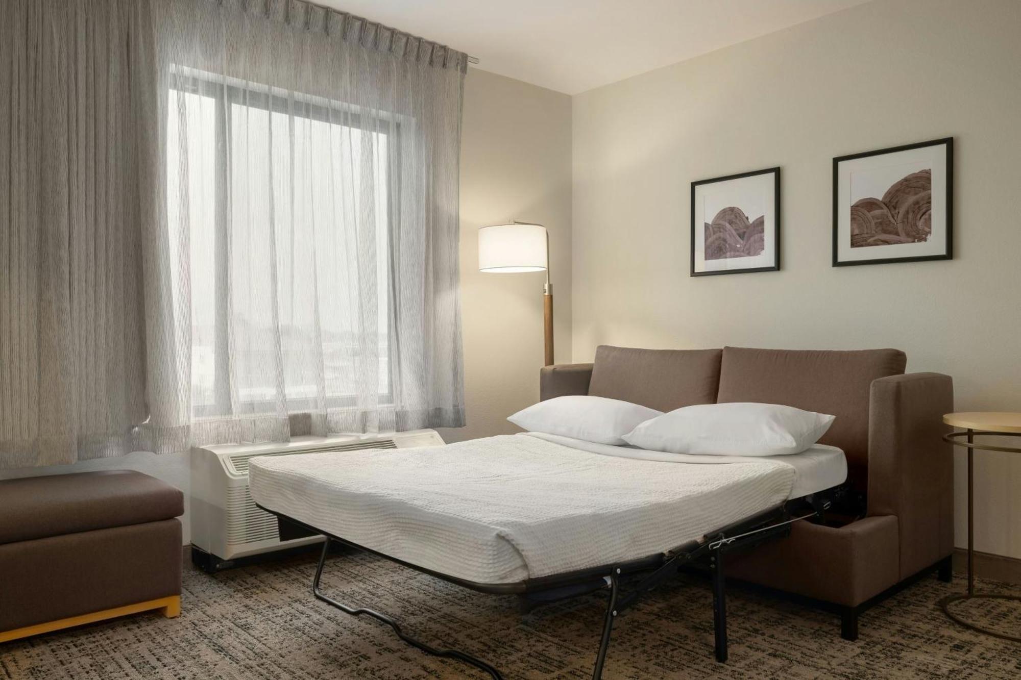 Towneplace Suites By Marriott Alexandria Exterior photo