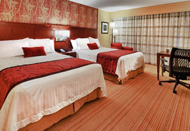 Towneplace Suites By Marriott Alexandria Exterior photo