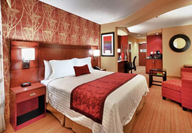 Towneplace Suites By Marriott Alexandria Exterior photo