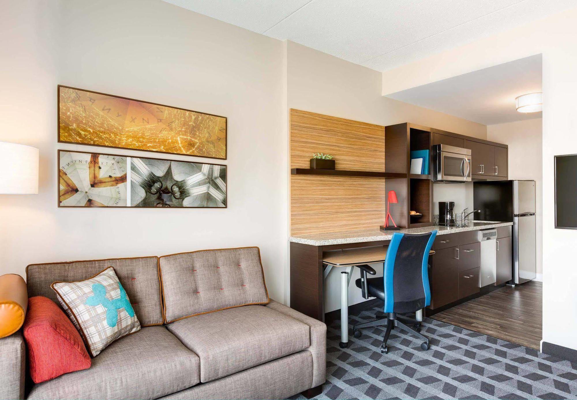Towneplace Suites By Marriott Alexandria Exterior photo