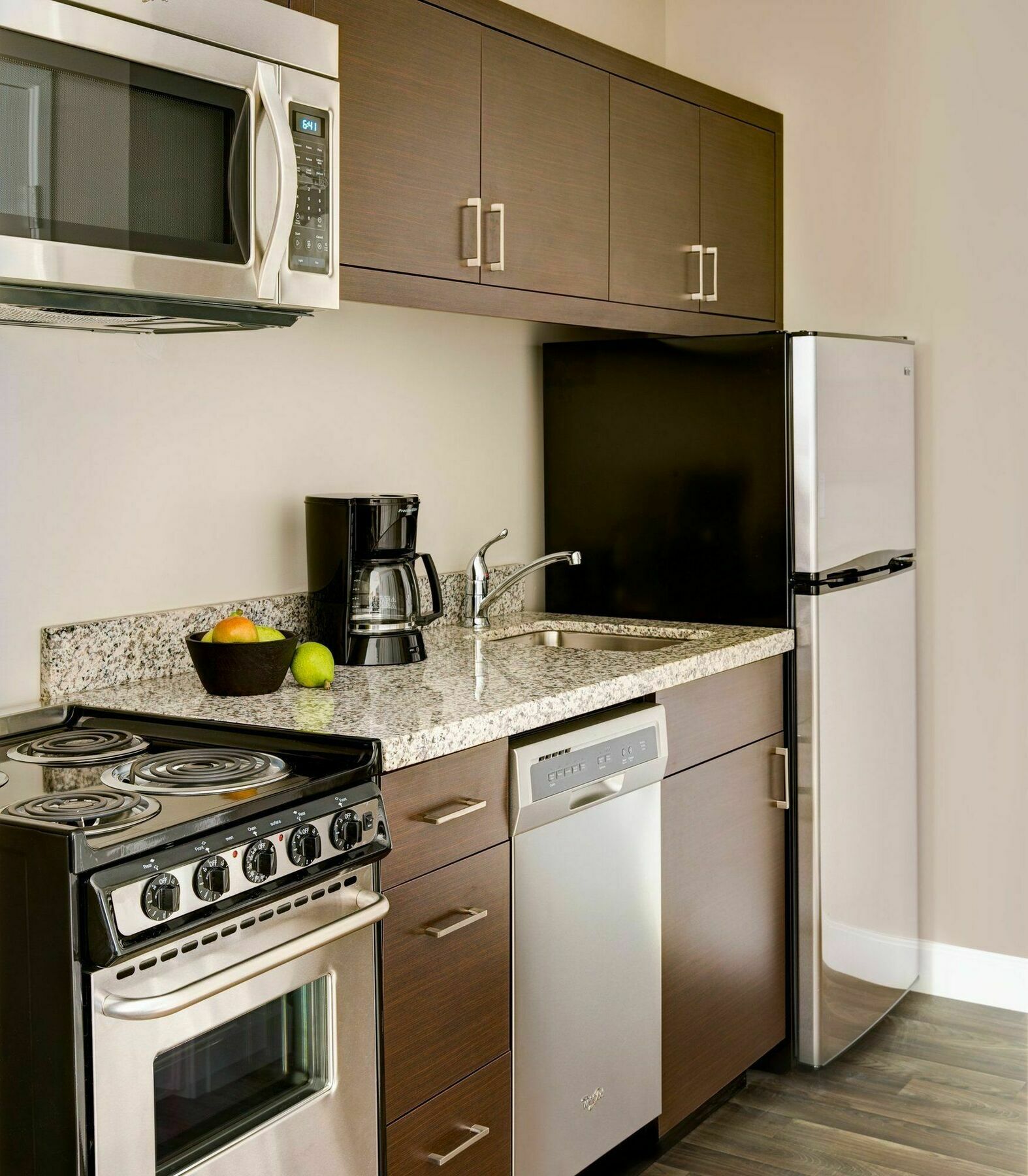 Towneplace Suites By Marriott Alexandria Exterior photo
